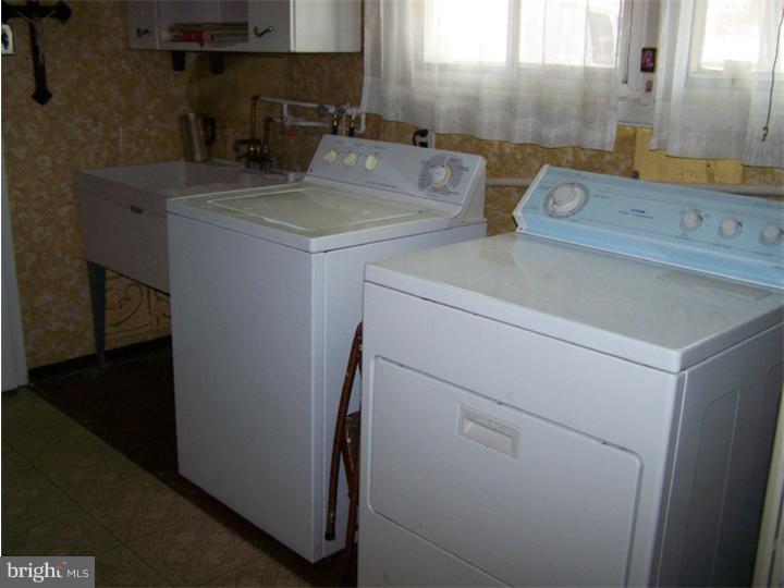 511 Berwyn Road Morrisville, PA 19067 - Photo 12 of 13 Laundry Room