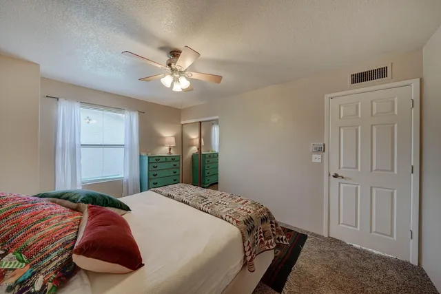 $1,950 | Undisclosed Address, Phoenix, AZ 85044