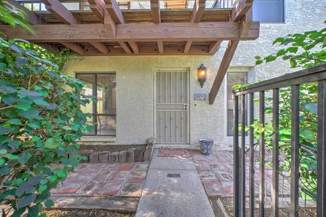 $1,950 | Undisclosed Address, Phoenix, AZ 85044