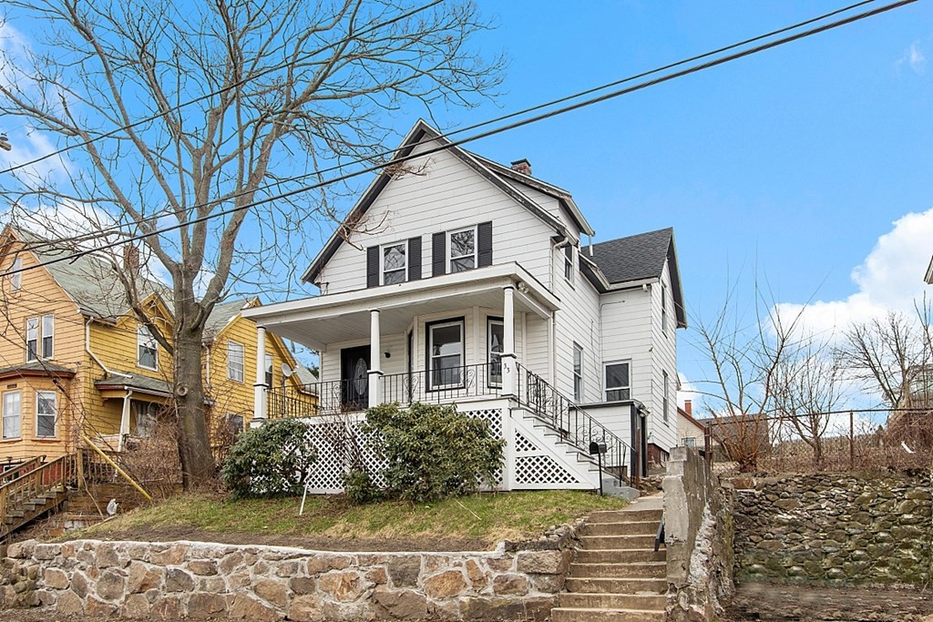 33 Birch Street Lynn, MA 01902 - Photo 1 of 25