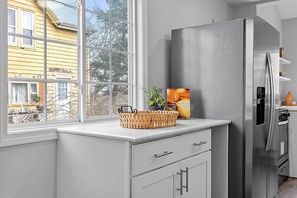 33 Birch Street Lynn, MA 01902 - Photo 13 of 25