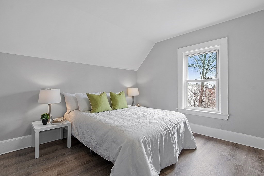 33 Birch Street Lynn, MA 01902 - Photo 17 of 25