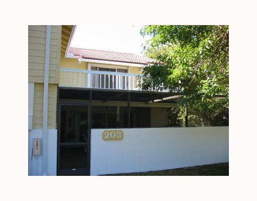 203 Seabreeze Circle Jupiter, FL 33477 - Photo 1 of 8 Primary Photo