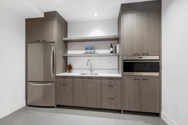 $2,495,000 | 176 Arlington Avenue, Elmhurst, IL 60126