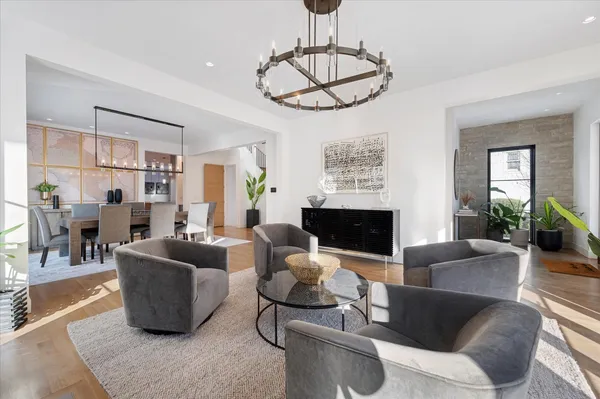 $2,495,000 | 176 Arlington Avenue, Elmhurst, IL 60126