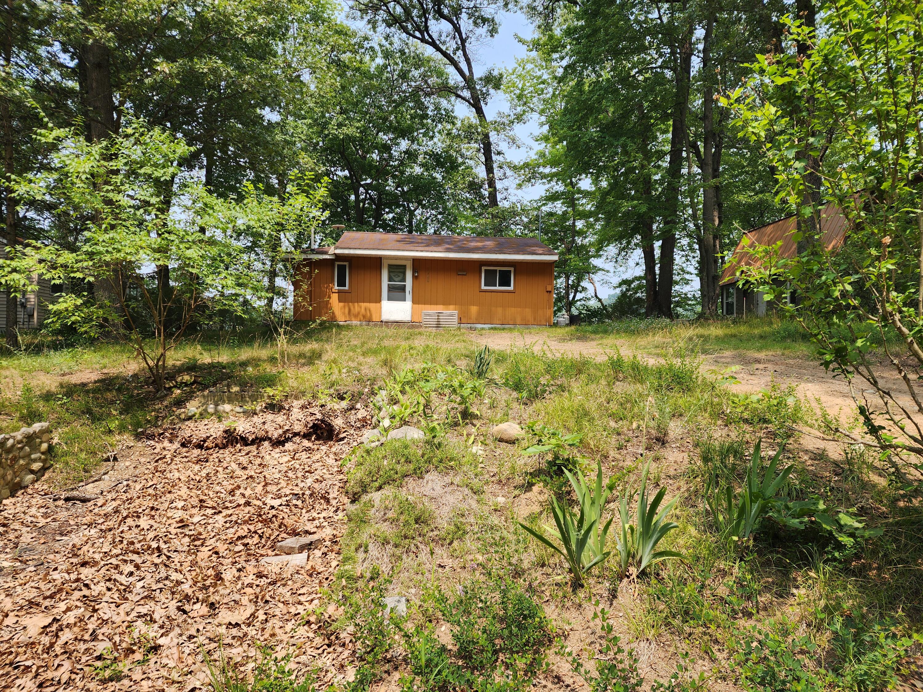 5986 McKibbin Road Delton, MI 49046 - Photo 11 of 12 20230725_132822