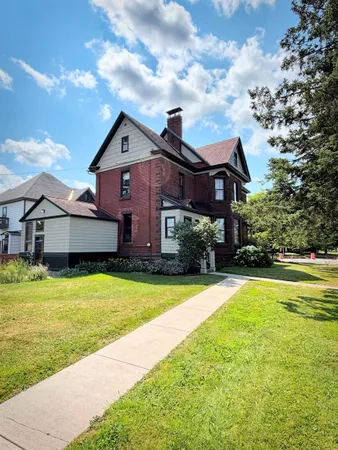 $305,000 | 1100 Ellis Avenue South, Ashland, WI 54806