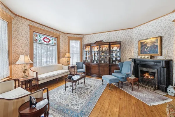 $305,000 | 1100 Ellis Avenue South, Ashland, WI 54806