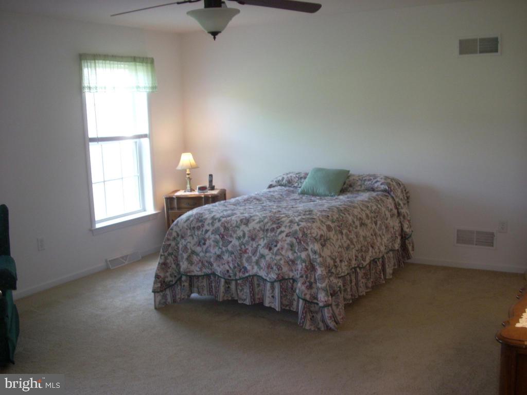 713 Wallingford Road Lititz, PA 17543 - Photo 8 of 13