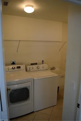 $360,000 | 2350 Hidden Lake Court, Unit 8513, Naples, FL 34112