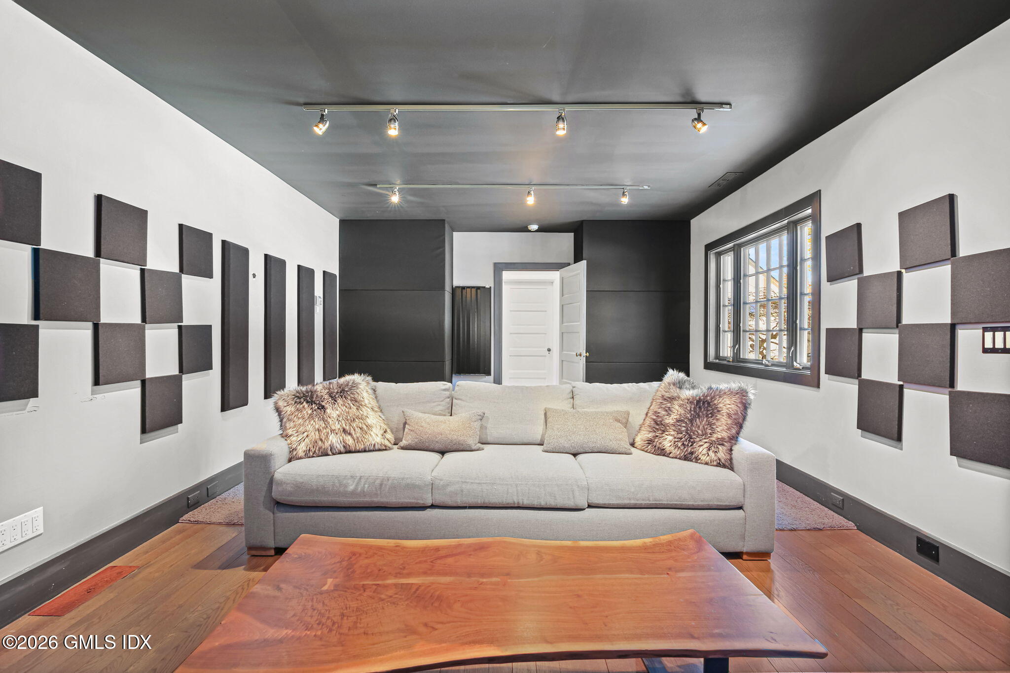 164 Round Hill Road Greenwich, CT 06831 - Photo 53 of 67 Cottage Recording Studio/Bedroom