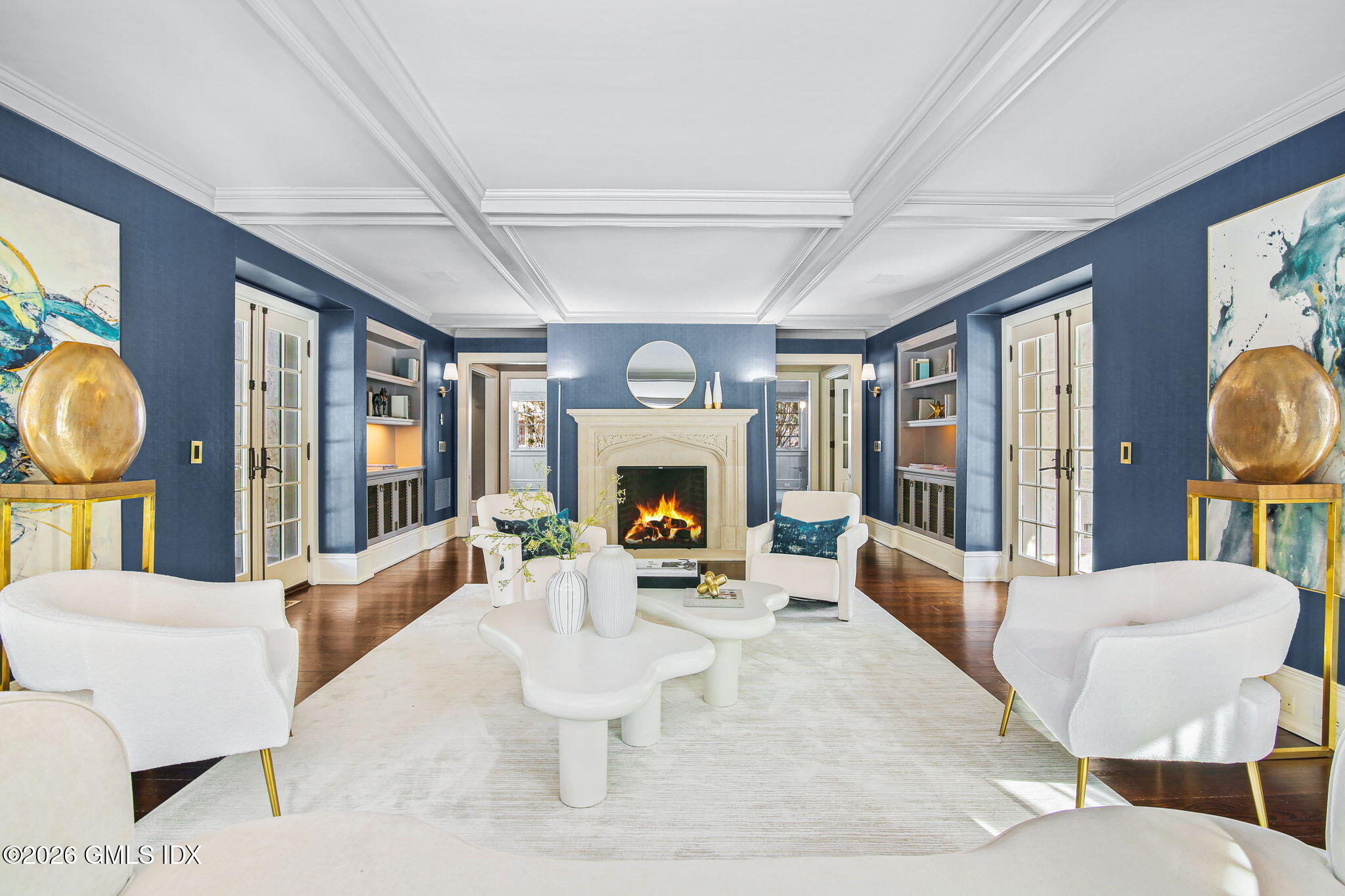 164 Round Hill Road Greenwich, CT 06831 - Photo 7 of 67 Living Room