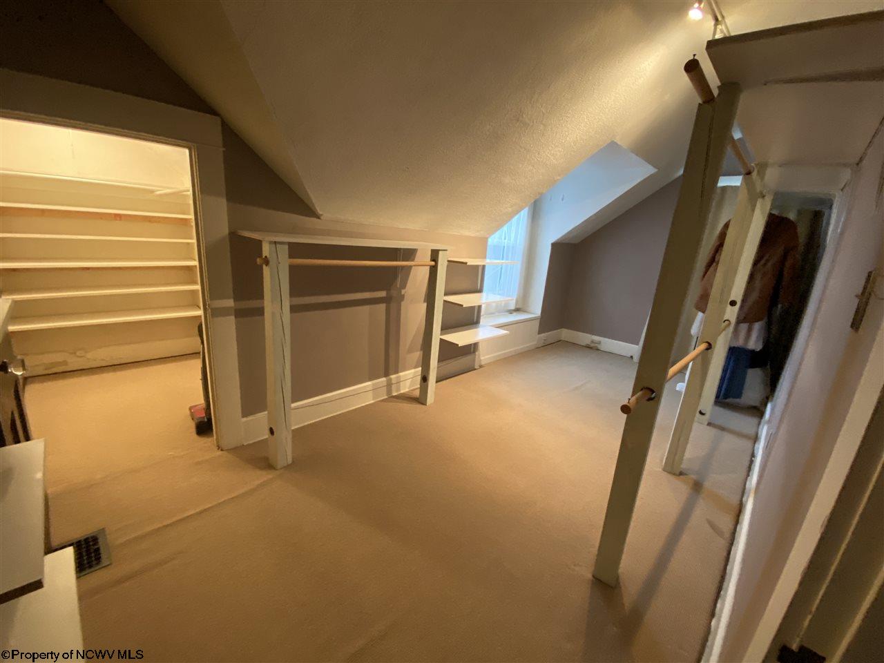 10 Outlook Road Fairmont, WV 26554 - Photo 14 of 20 Gallery Image 14
