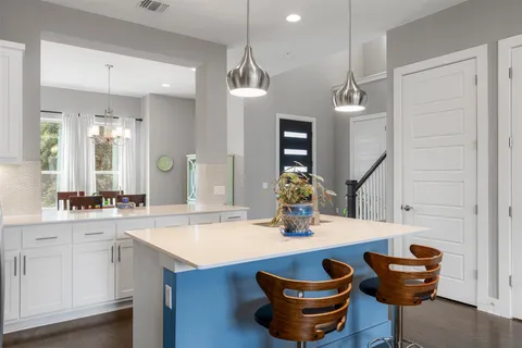 $824,999 | 4533 Berkman Drive, Austin, TX 78723