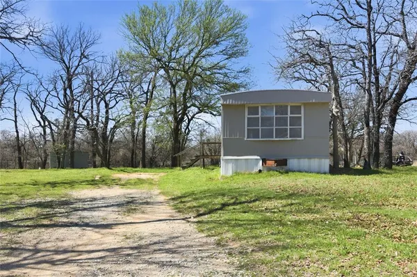 $1,200 | 1329 Fox Hollow Court, Pelican Bay, TX 76020