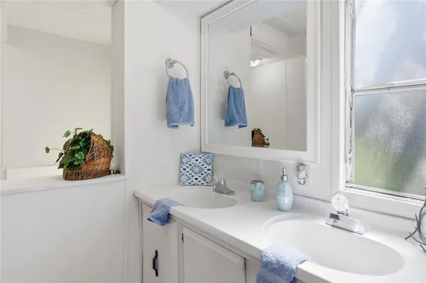 $1,200 | 1329 Fox Hollow Court, Pelican Bay, TX 76020