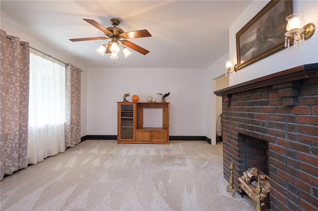 237 Friday Road Pittsburgh, PA 15209 - Photo 4 of 12 Gallery Image 4
