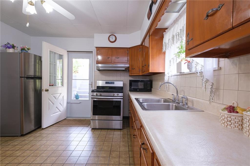 237 Friday Road Pittsburgh, PA 15209 - Photo 7 of 12 Gallery Image 7
