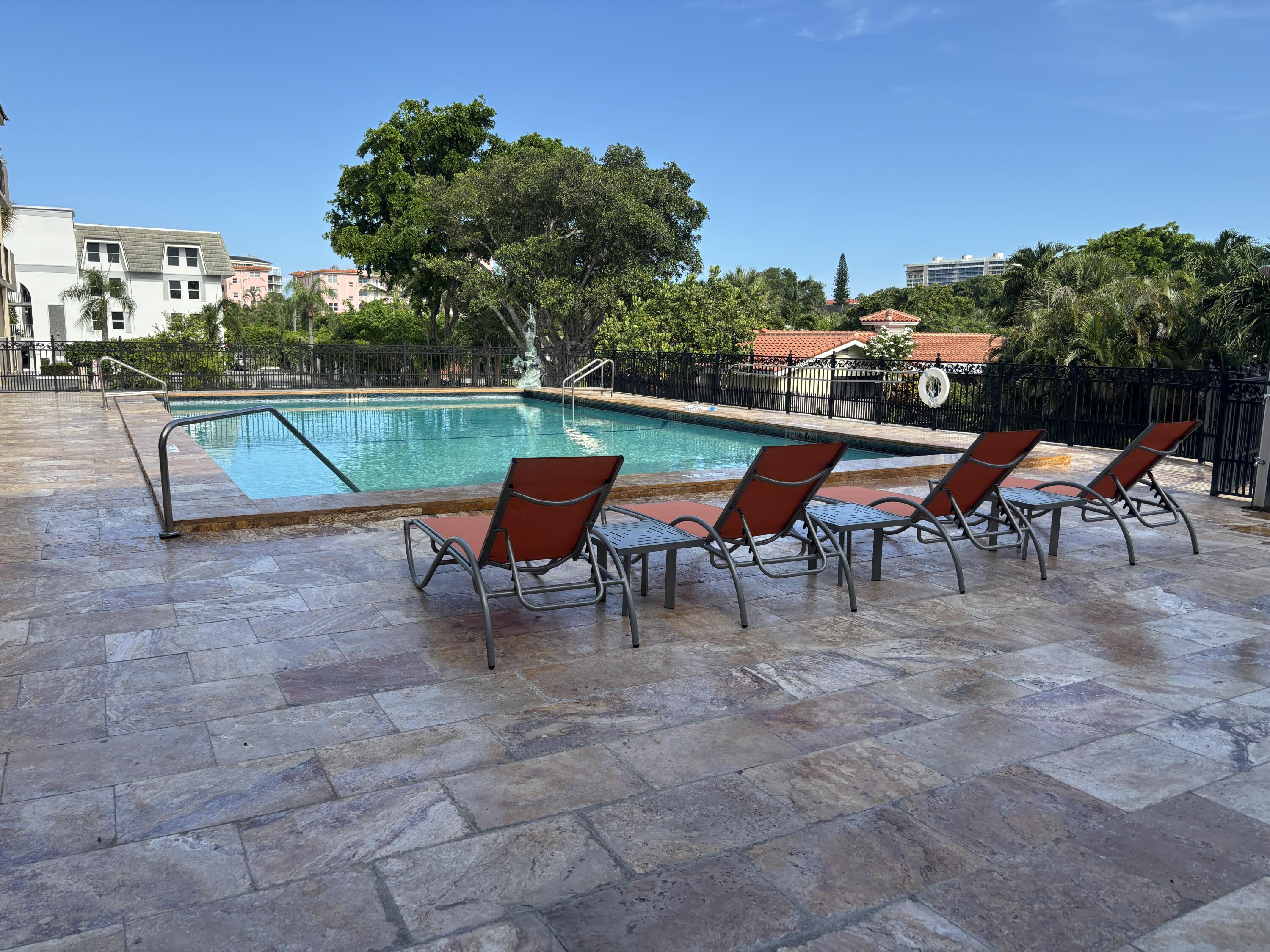 1000 Spanish River Road, Unit 3C Boca Raton, FL 33432 - Photo 16 of 21 POOL & SUNDECK