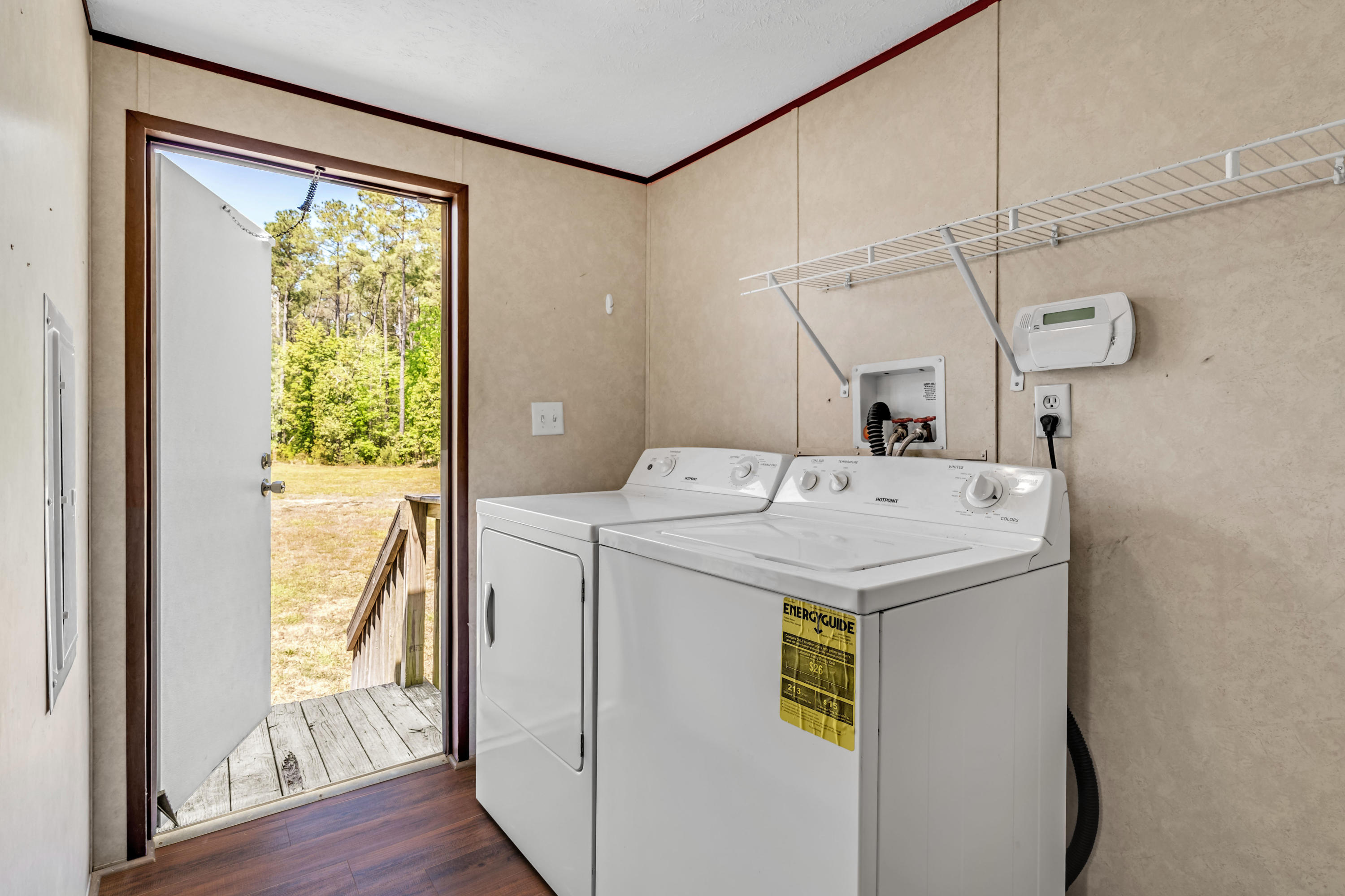473 Beidler Forest Road Dorchester, SC 29437 - Photo 17 of 21 laundry