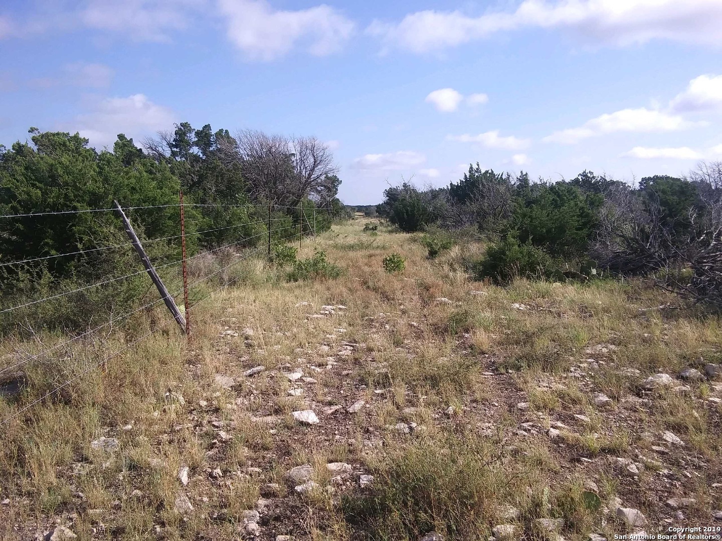 1052 Steep Road Del Rio, TX 78840 - Photo 8 of 25