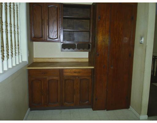 928 Sugar Run Road Eighty Four, PA 15330 - Photo 10 of 18 Kitchen.