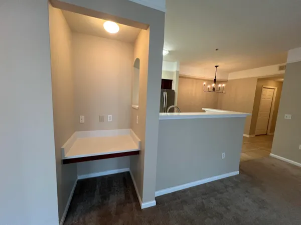 $209,900 | 2801 Chancellorsville Drive, Unit 908, Tallahassee, FL 32312