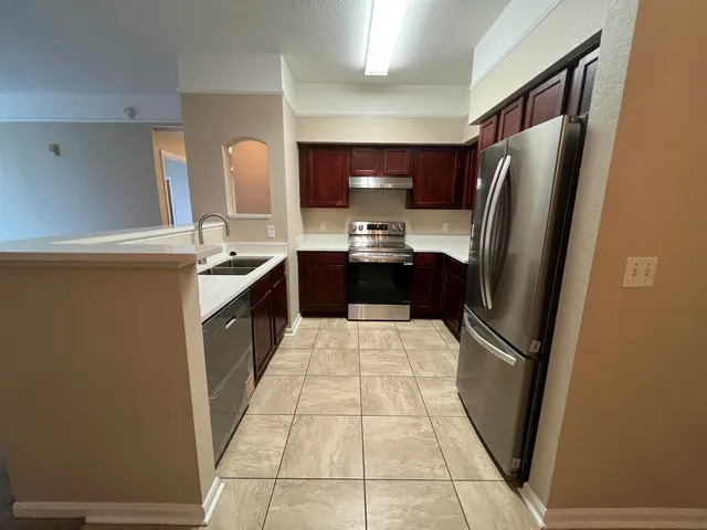 $209,900 | 2801 Chancellorsville Drive, Unit 908, Tallahassee, FL 32312