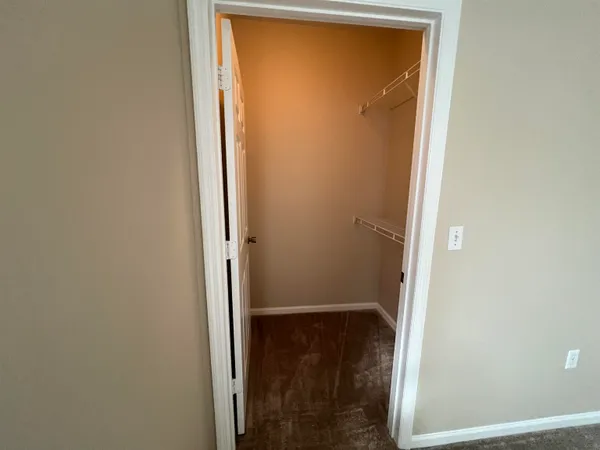 $203,900 | 2801 Chancellorsville Drive, Unit 908, Tallahassee, FL 32312
