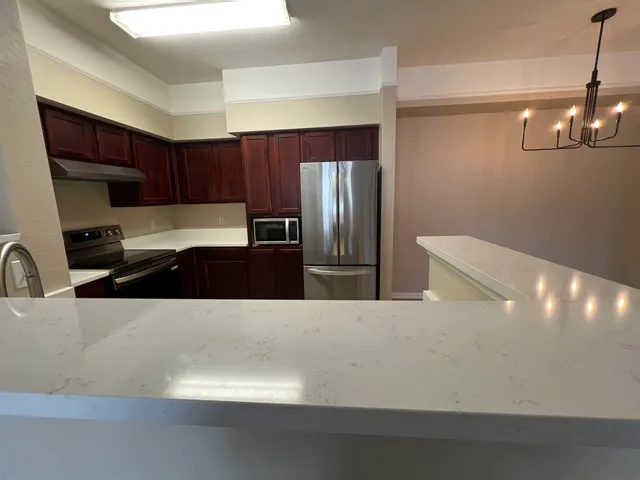 $209,900 | 2801 Chancellorsville Drive, Unit 908, Tallahassee, FL 32312