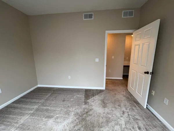 $203,900 | 2801 Chancellorsville Drive, Unit 908, Tallahassee, FL 32312