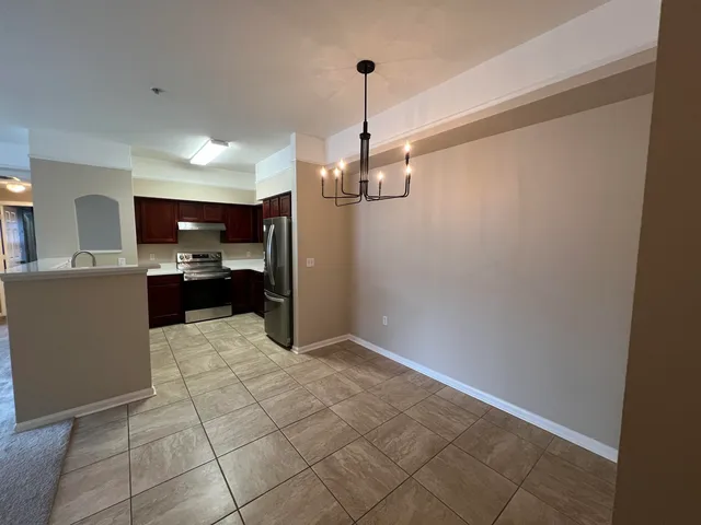 $209,900 | 2801 Chancellorsville Drive, Unit 908, Tallahassee, FL 32312