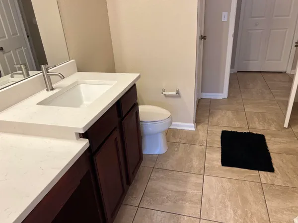 $203,900 | 2801 Chancellorsville Drive, Unit 908, Tallahassee, FL 32312