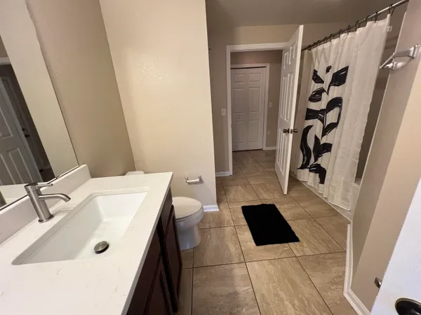 $203,900 | 2801 Chancellorsville Drive, Unit 908, Tallahassee, FL 32312