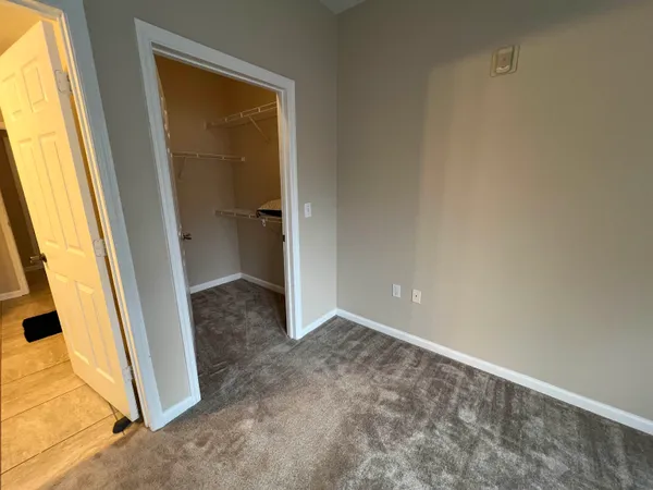 $203,900 | 2801 Chancellorsville Drive, Unit 908, Tallahassee, FL 32312