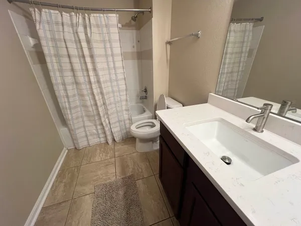 $204,900 | 2801 Chancellorsville Drive, Unit 908, Tallahassee, FL 32312