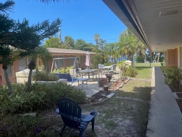 $1,000 | 2095 Pineapple Avenue, Unit 5, Melbourne, FL 32935