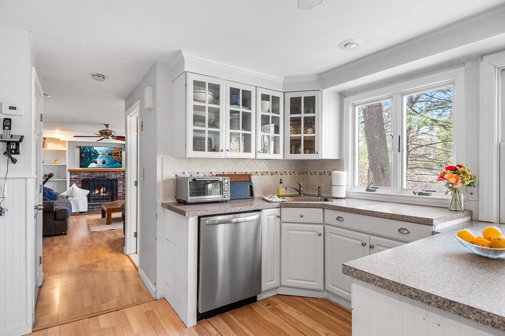 451 Linebrook Road Ipswich, MA 01938 - Photo 13 of 35