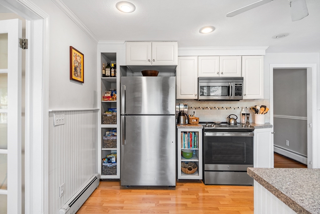 451 Linebrook Road Ipswich, MA 01938 - Photo 14 of 35