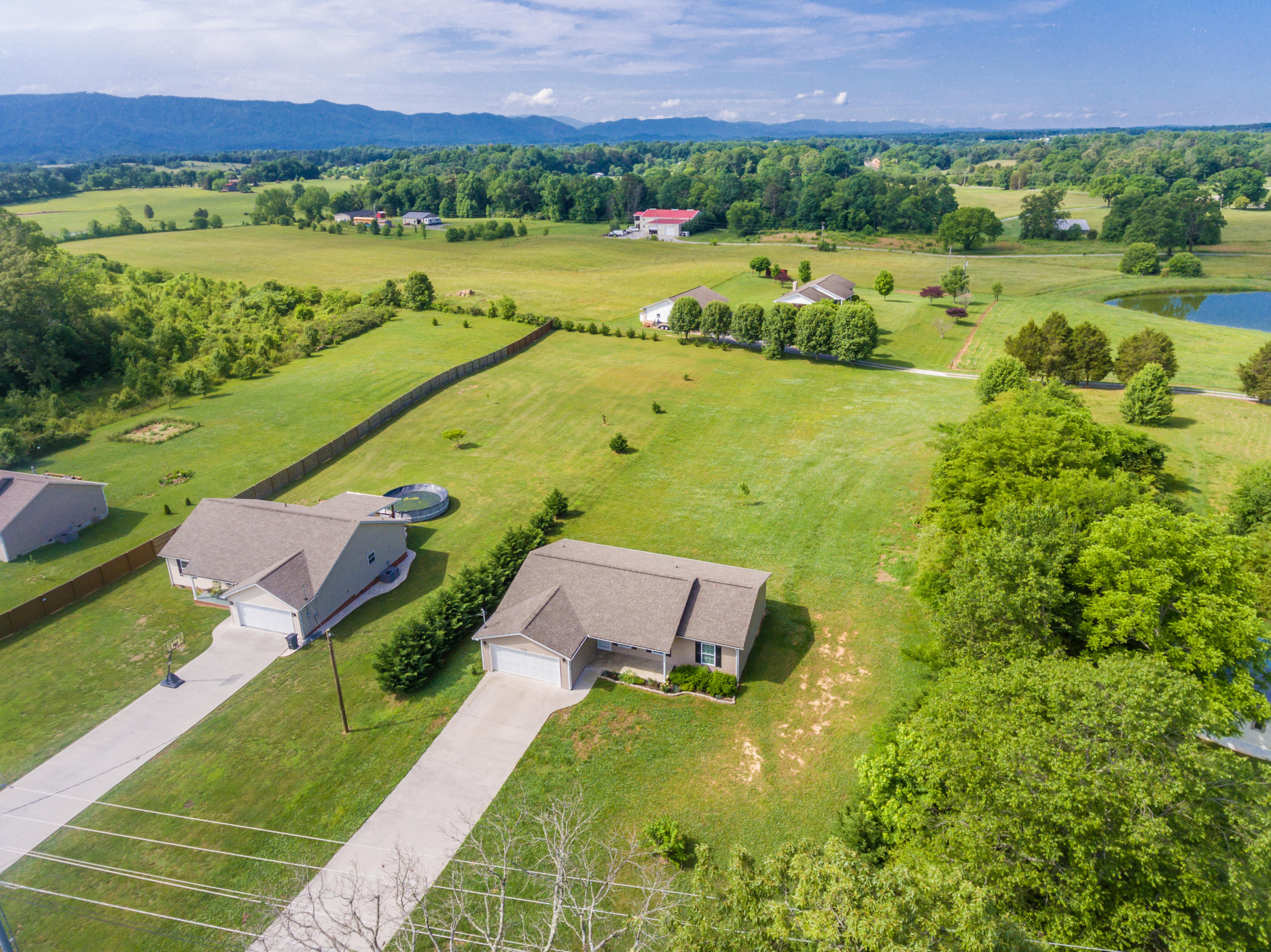 205 Keener Road Seymour, TN 37865 - Photo 13 of 40 205KeenerRd-34