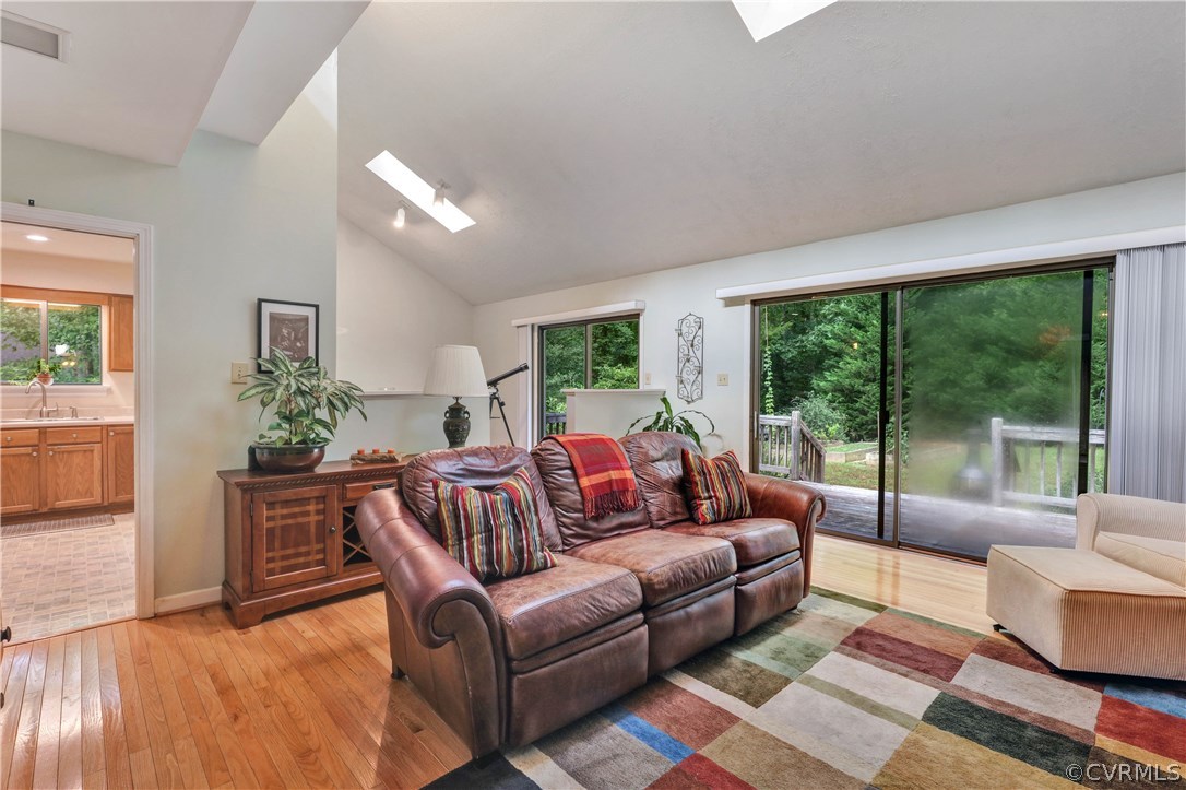 8710 Claypool Road North Chesterfield, VA 23236 - Photo 3 of 28 Gallery Image 3