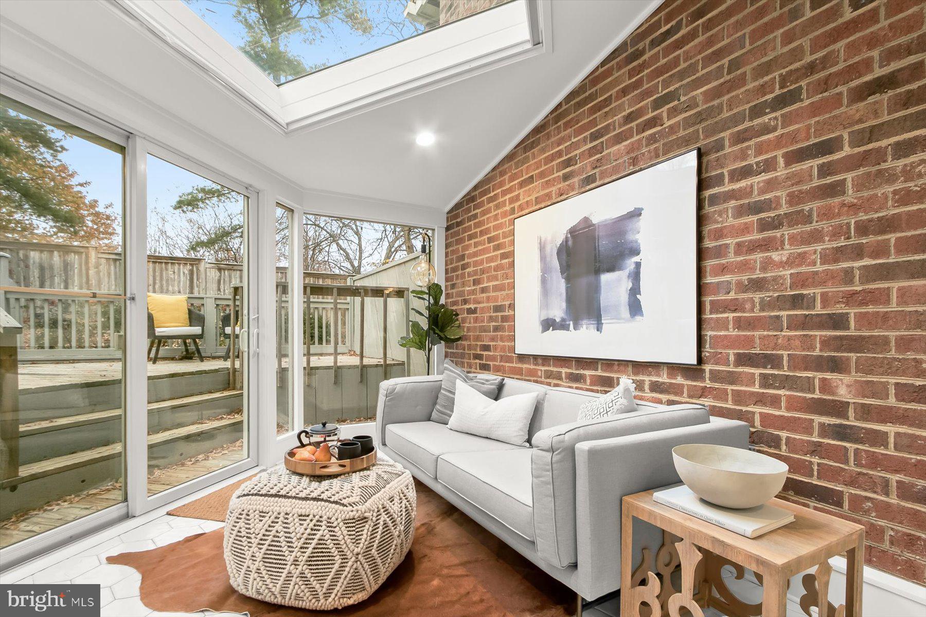 4297 Embassy Park Drive Northwest Washington, DC 20016 - Photo 12 of 40