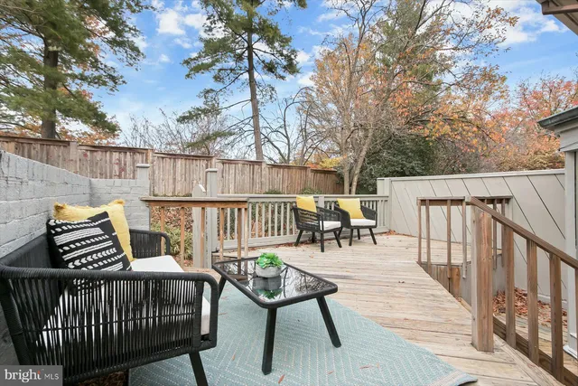 $1,199,000 | 4297 Embassy Park Drive Northwest, Washington, DC 20016