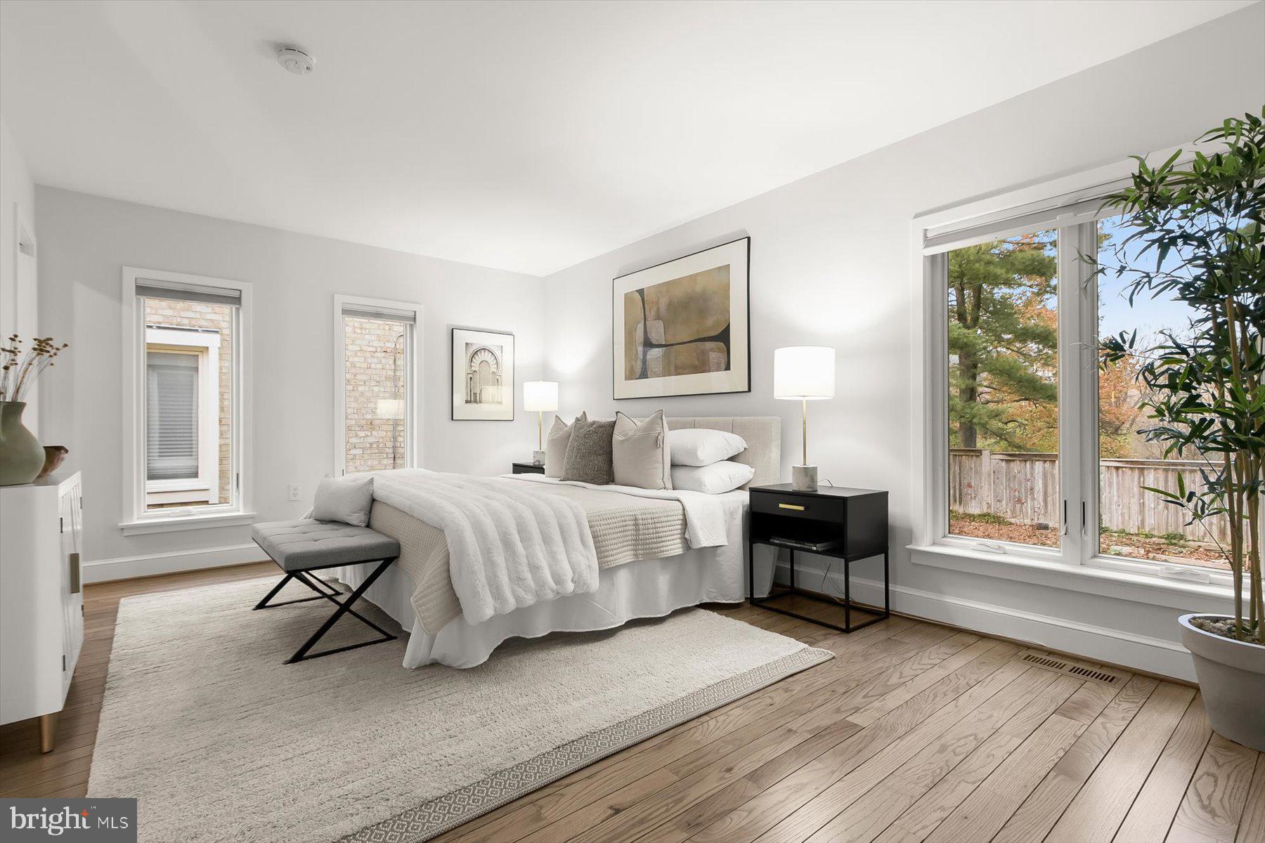 4297 Embassy Park Drive Northwest Washington, DC 20016 - Photo 15 of 40