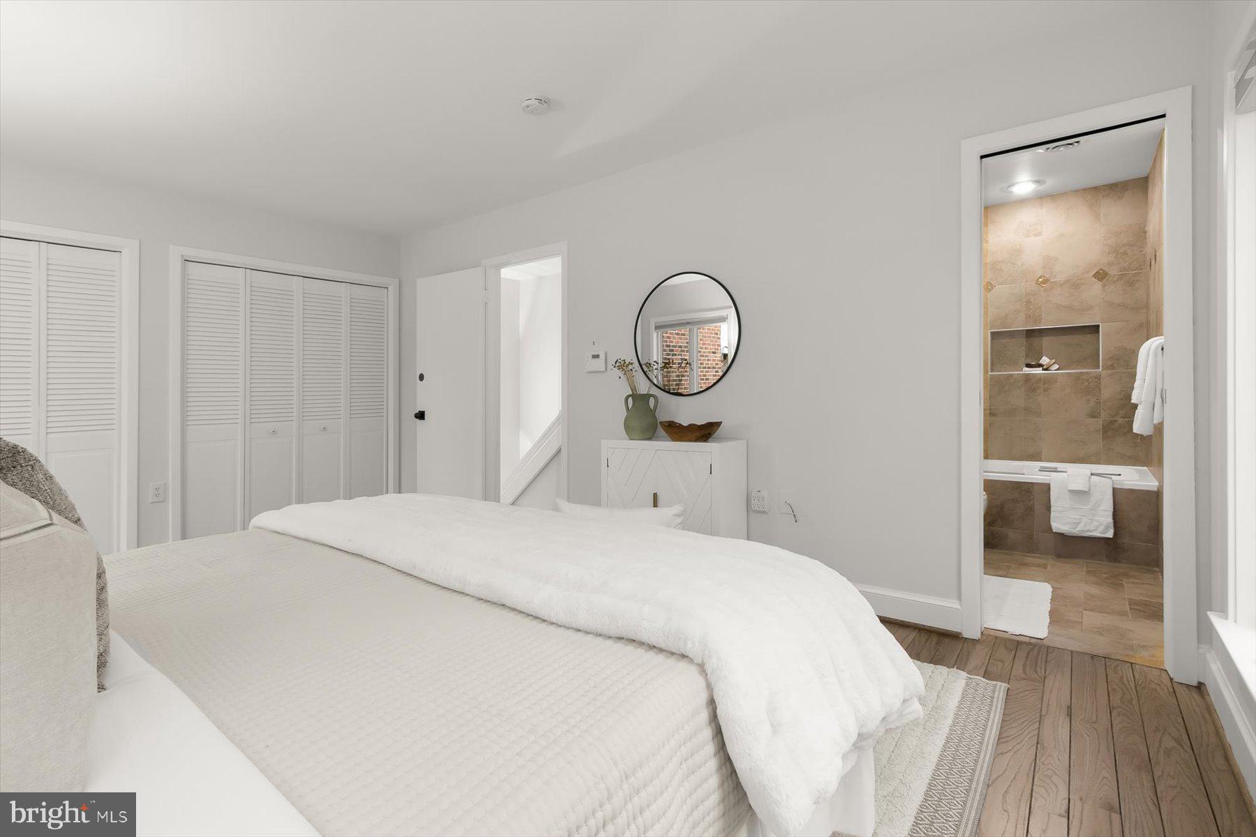 4297 Embassy Park Drive Northwest Washington, DC 20016 - Photo 17 of 40