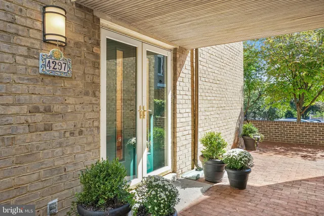 $1,199,000 | 4297 Embassy Park Drive Northwest, Washington, DC 20016