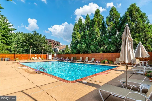 $1,199,000 | 4297 Embassy Park Drive Northwest, Washington, DC 20016