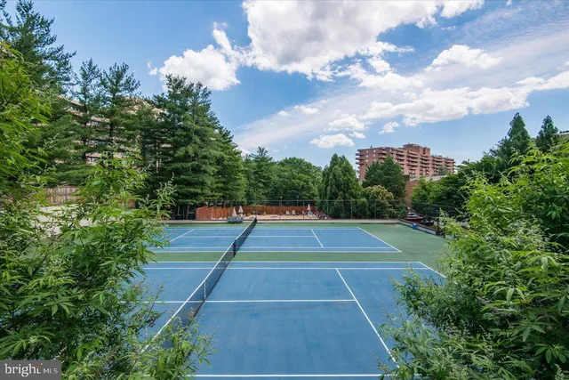 $1,199,000 | 4297 Embassy Park Drive Northwest, Washington, DC 20016