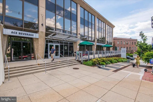 $1,199,000 | 4297 Embassy Park Drive Northwest, Washington, DC 20016