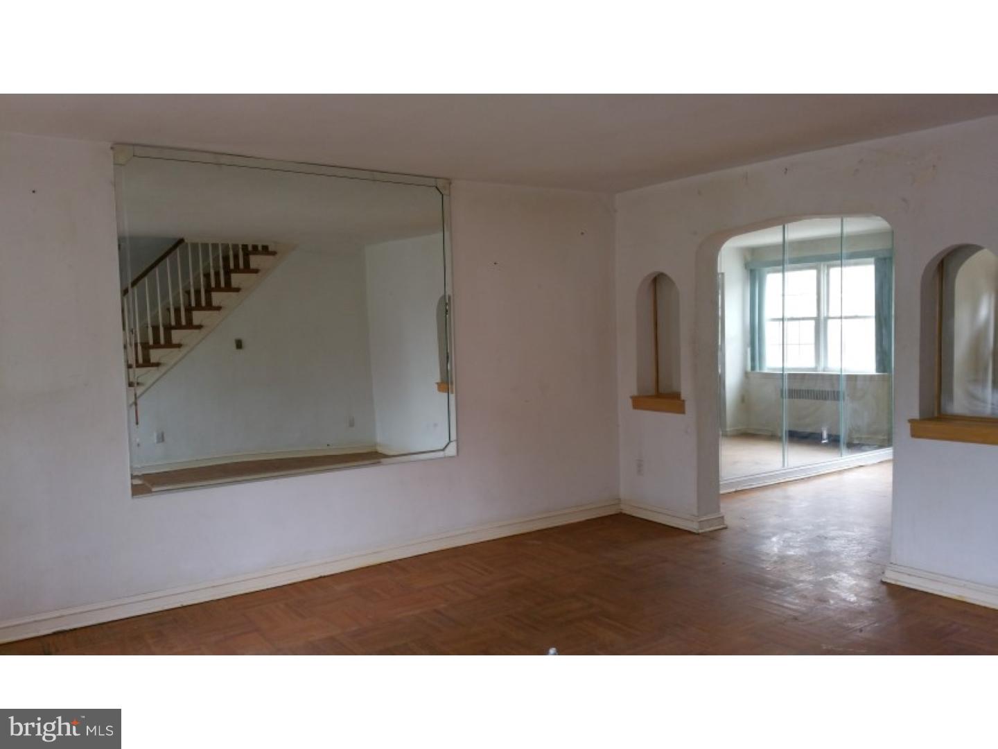6832 Radbourne Road Upper Darby, PA 19082 - Photo 4 of 15